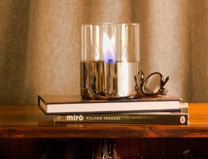 Επιτραπέζια Εστία Φωτιάς Lilly 10 Tenderflame με διάρκεια καύσης 9 - 10 ώρες, χωρητικότητα δεξαμενής 300ml και διαστάσεις 10x11.5cm - Gold