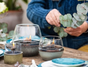 Επιτραπέζια Εστία Φωτιάς Tulip 18 Reactive Glaze Tenderflame με διάρκεια καύσης 3 - 4 ώρες, χωρητικότητα δεξαμενής 250ml και διαστάσεις 19.3x18cm - Green 